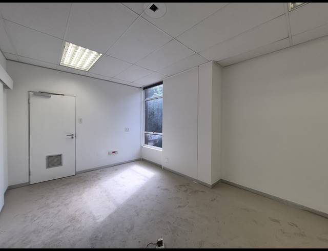 181M² OFFICE TO LET IN ROSEBANK